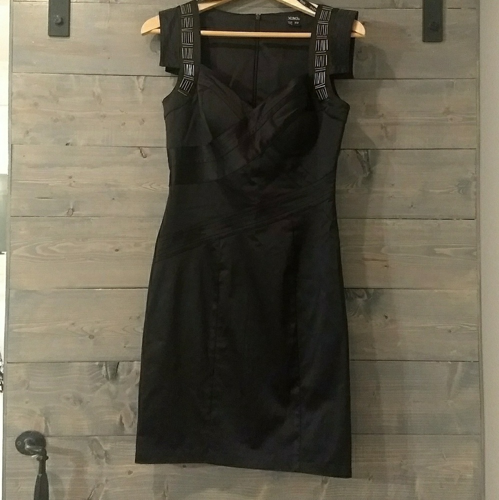 Retro black dress